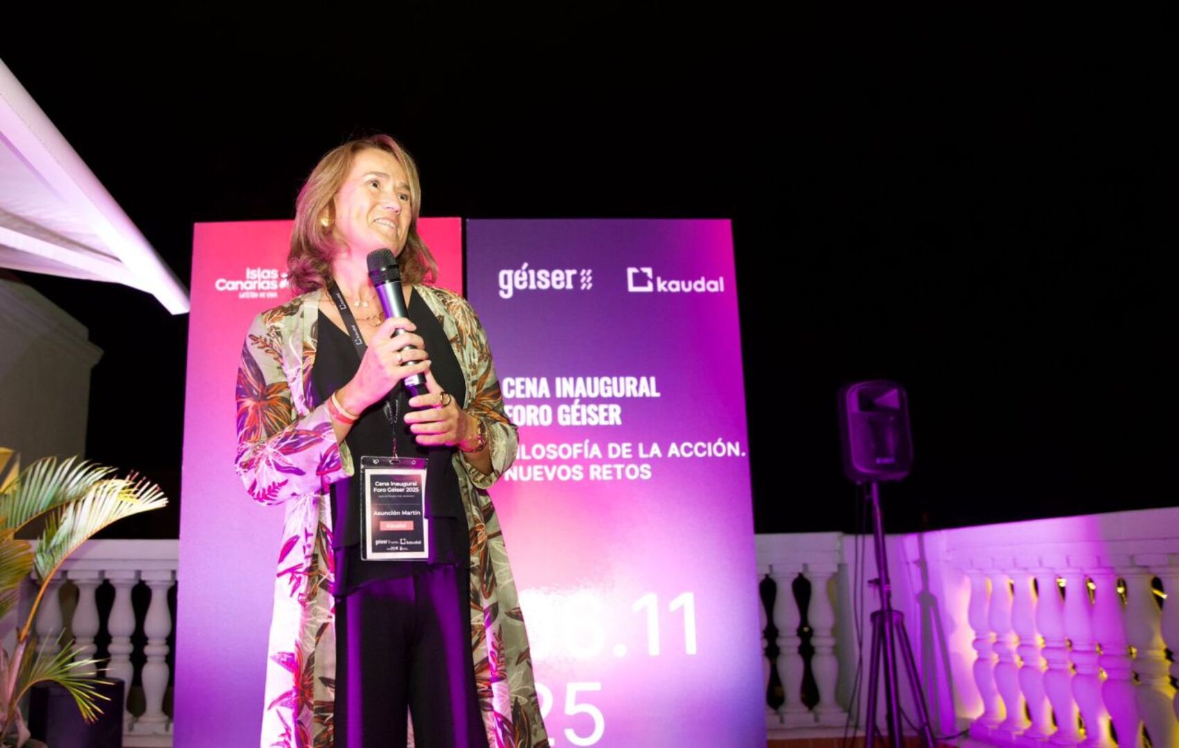 Asunción Martín, directora general de Kaudal, durante la cena inaugural del Foro Géiser en Tenerife